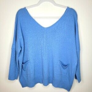 Soft Surroundings V-neck Top Ribbed Buttons Pockets